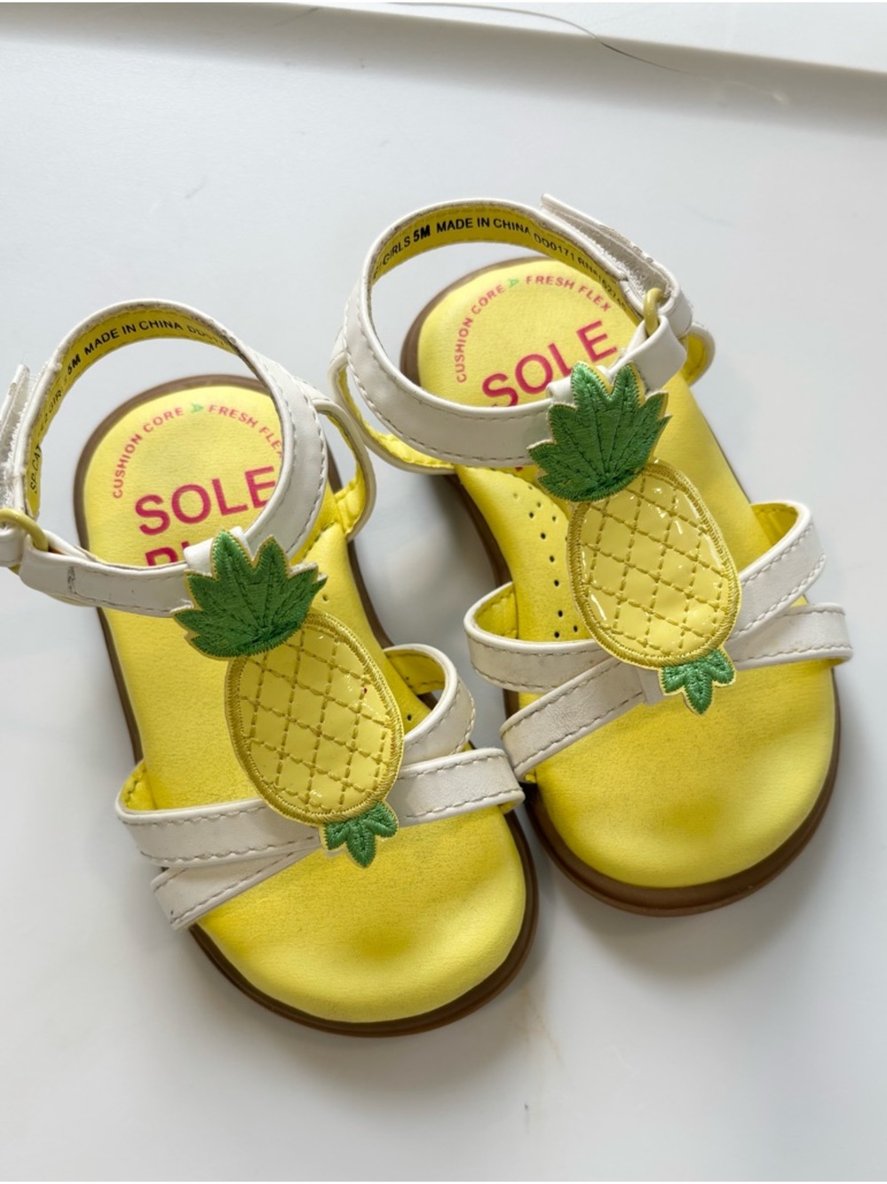 Sole Play Catlee Leather Pineapple Velcro Strap Sandals Size 5c